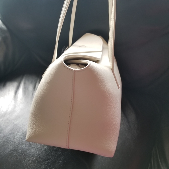 Rachel Zoe Off White Shoulder Bag W Hidden Double Magnetic Closure - Picture 5 of 8